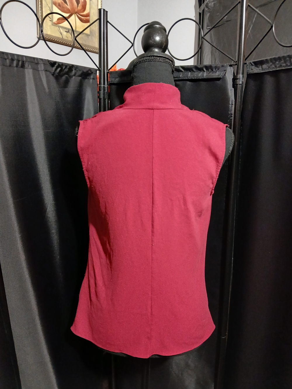 Theory Sleeveless Cowl Neck Top in Burgundy Red Women's Petite Small - Picture 6 of 8